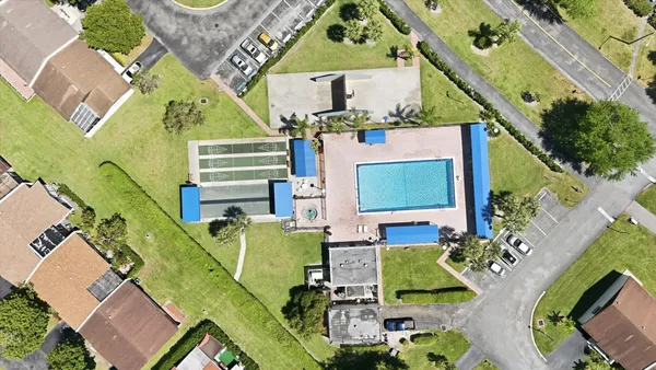 a view of a tennis court