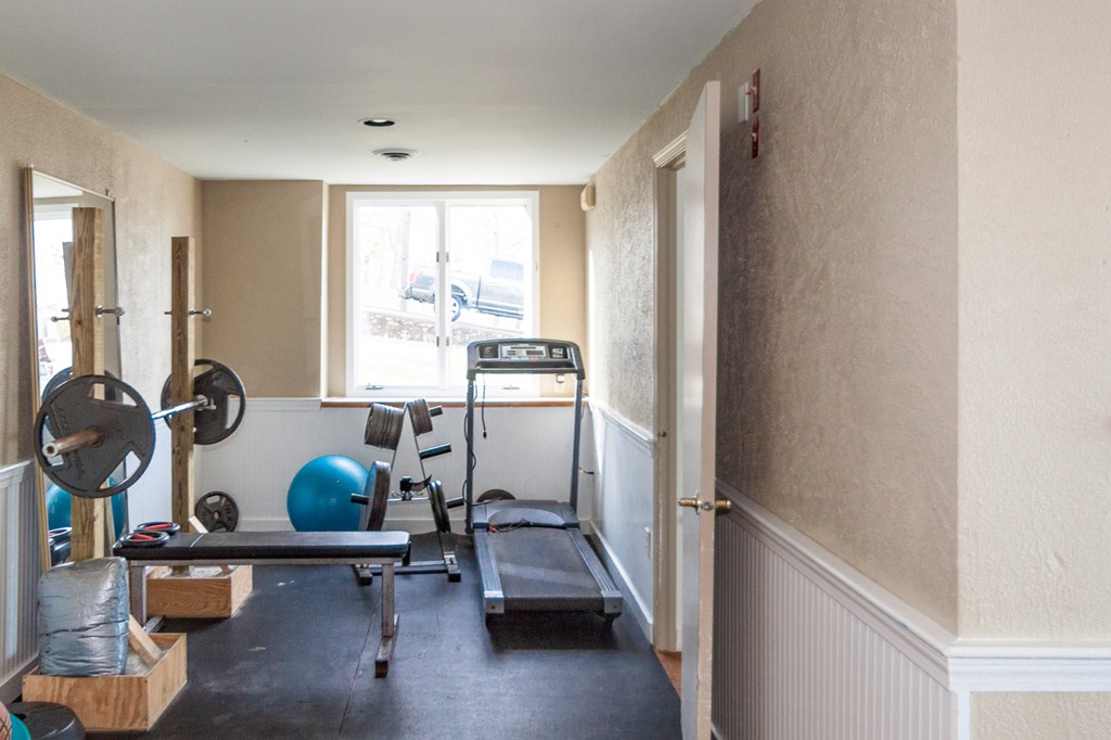 685 Jerusalem Road Cohasset, MA 02025 - Photo 27 of 29 a view of a room with gym equipment
