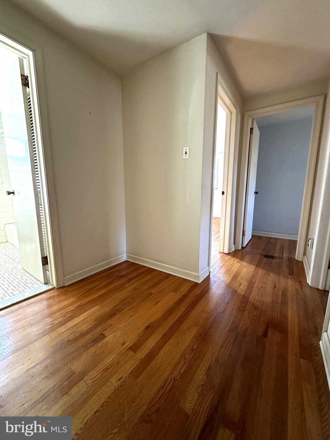 1111 East Sandy Ridge Road Doylestown, PA 18901 - Photo 28 of 42 Level 3 Hall
