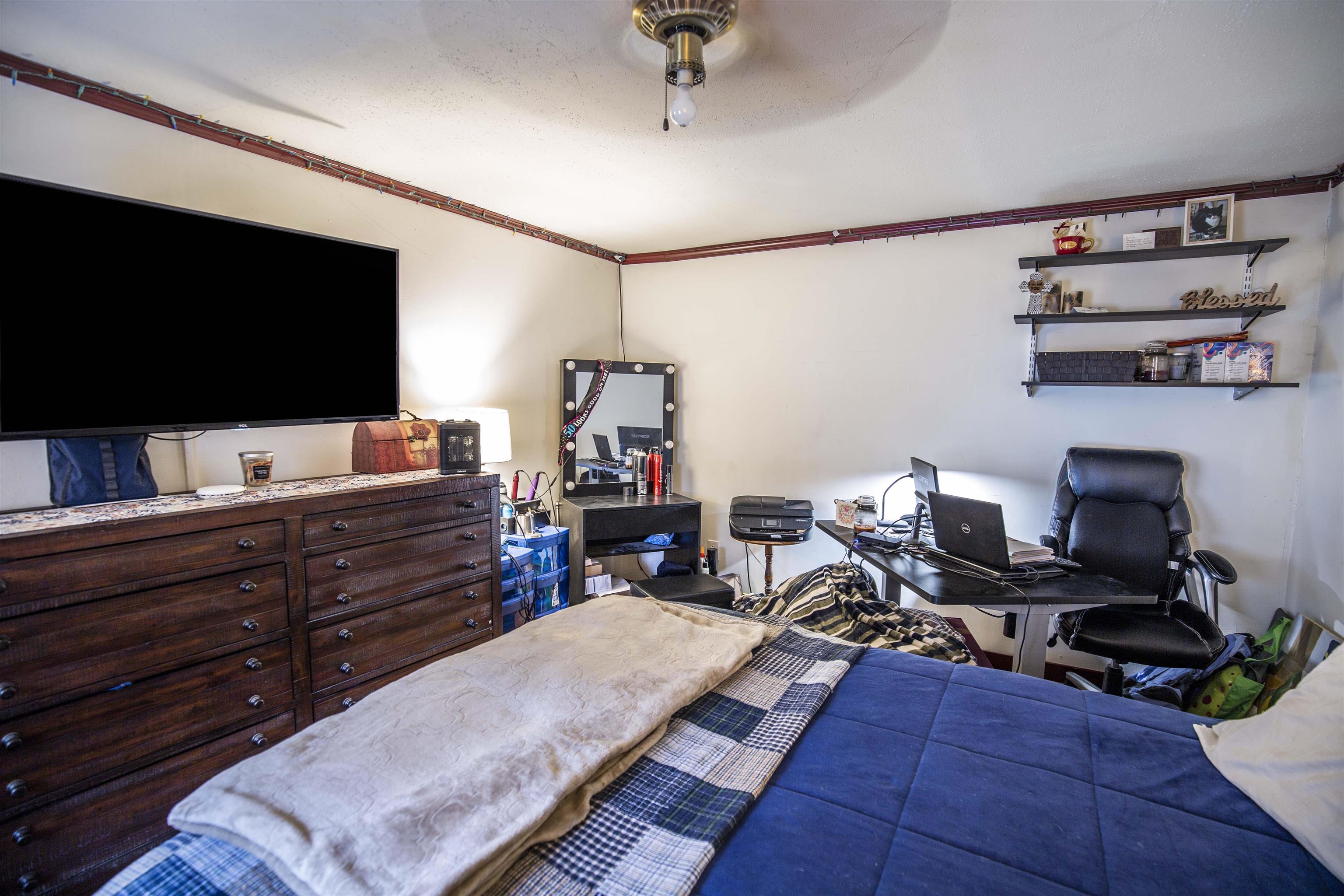 17 Lakeview Road Raymond, NH 03077 - Photo 17 of 28 Gallery Image 17