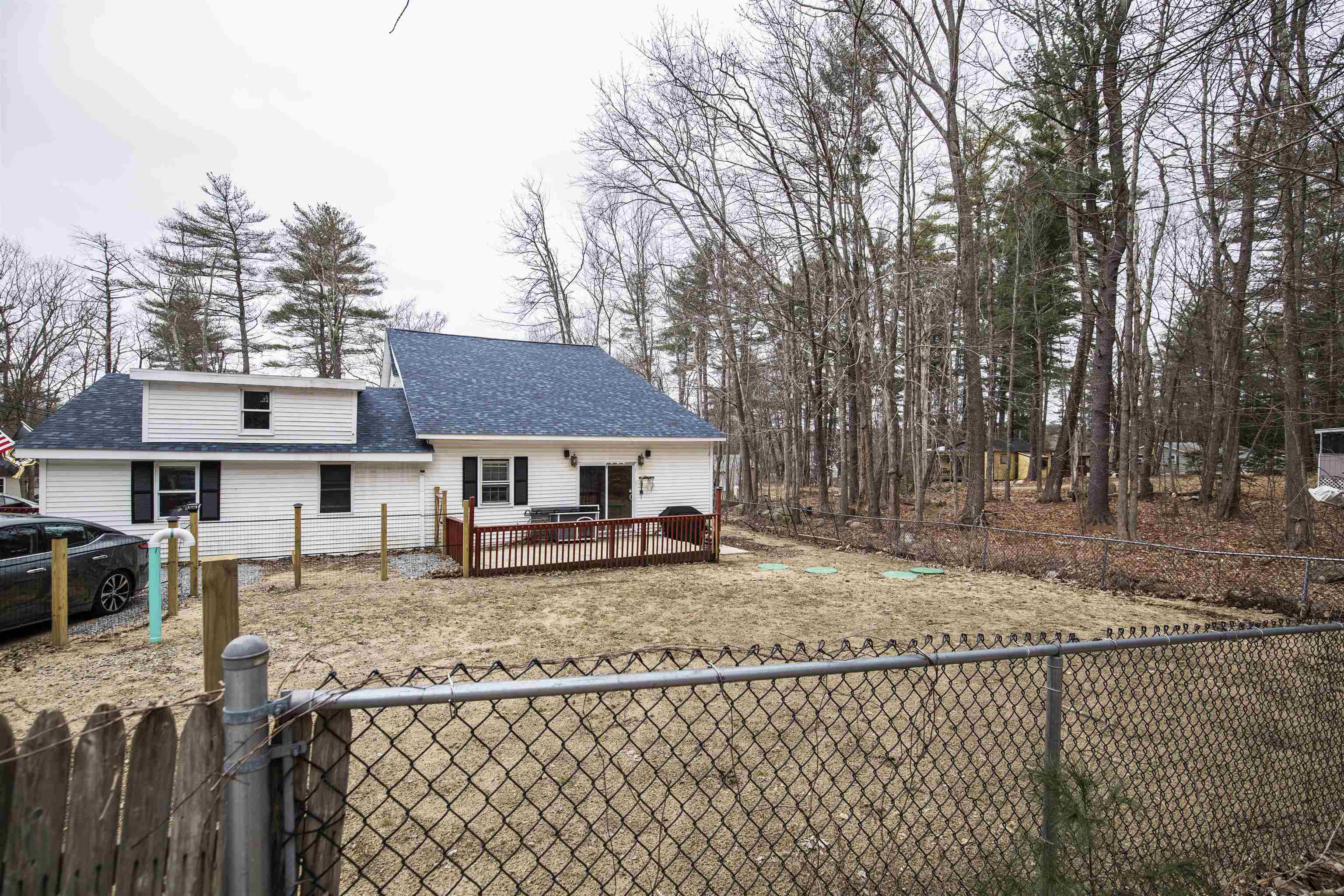 17 Lakeview Road Raymond, NH 03077 - Photo 25 of 28 Gallery Image 25