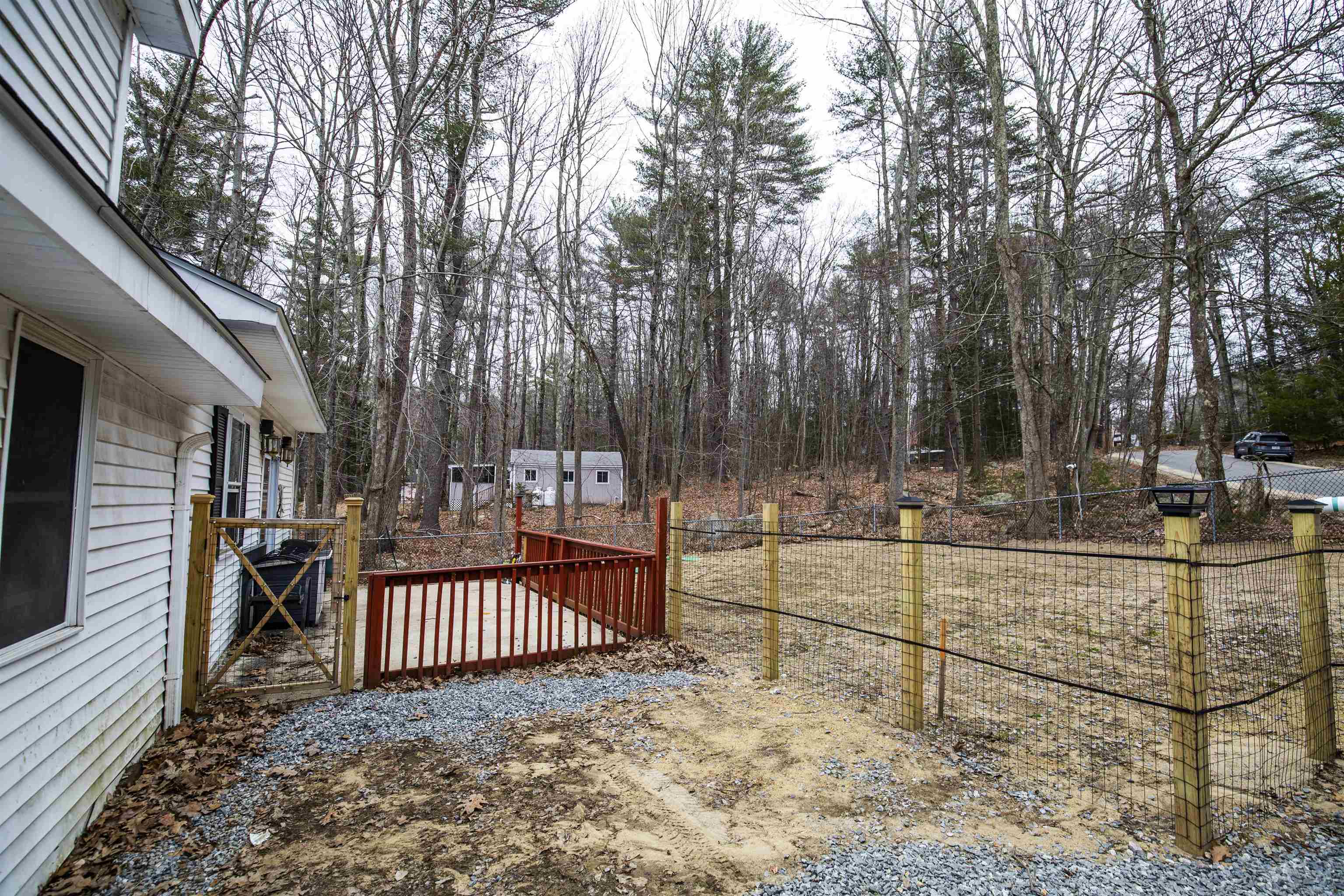 17 Lakeview Road Raymond, NH 03077 - Photo 27 of 28 Gallery Image 27