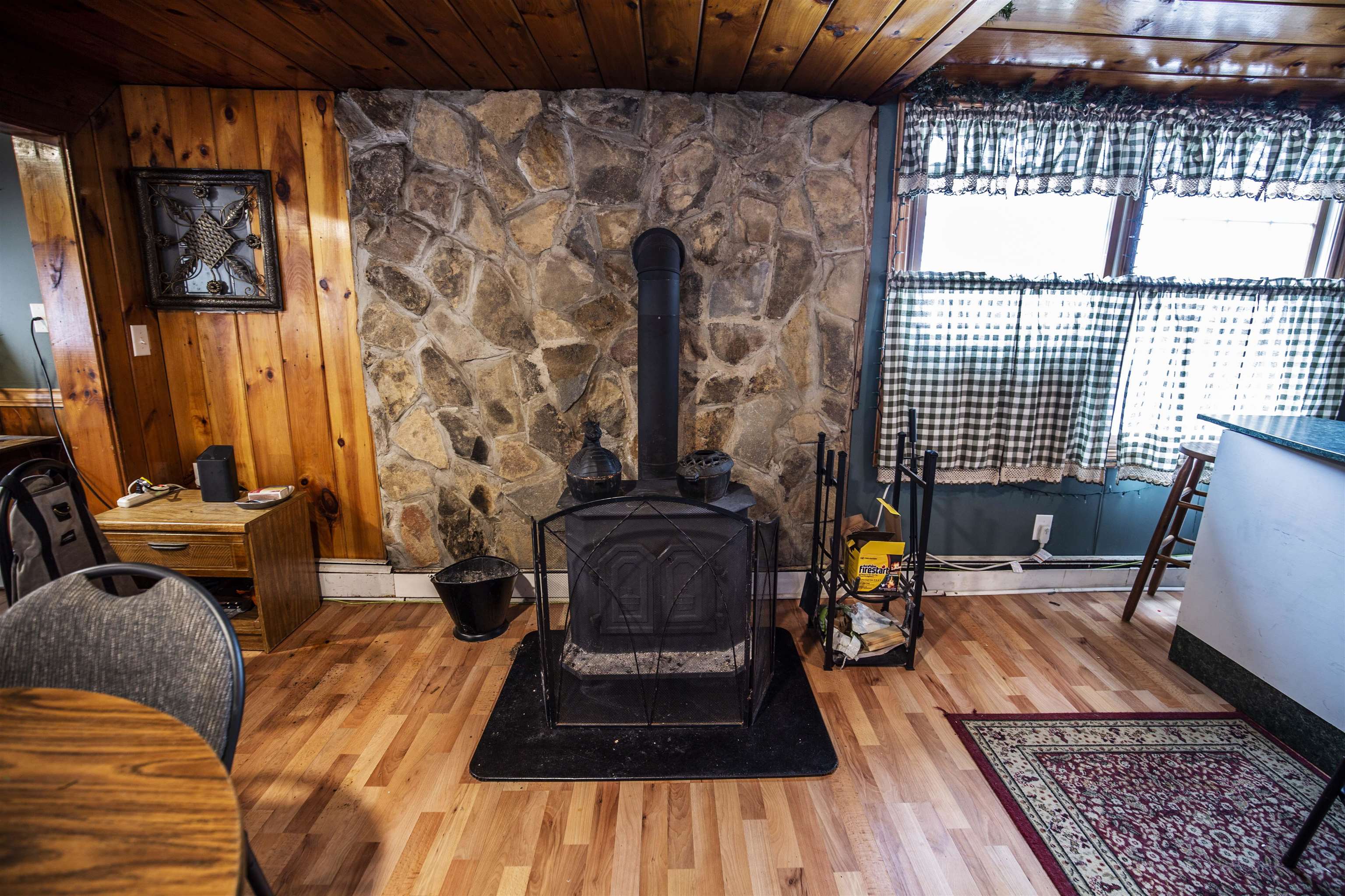 17 Lakeview Road Raymond, NH 03077 - Photo 5 of 28 Gallery Image 5
