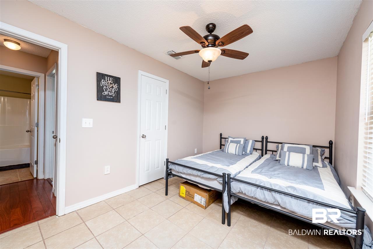 15582 Bramblewood Court Foley, AL 36535 - Photo 18 of 23 Bedroom 3