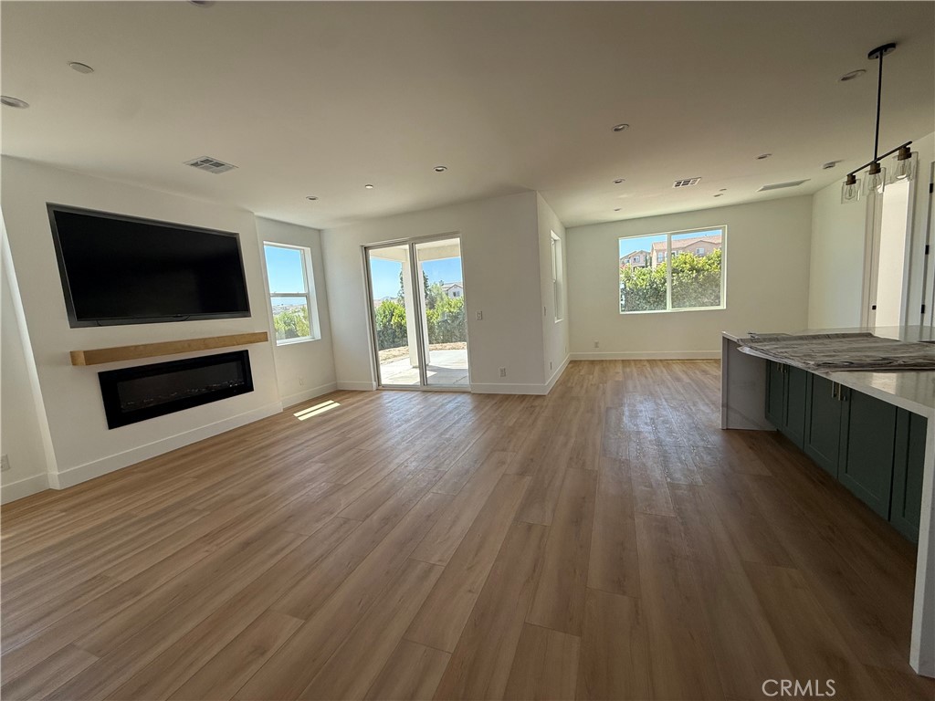 13063 Via Alia Riverside, CA 92503 - Photo 4 of 5 Gallery Image 4