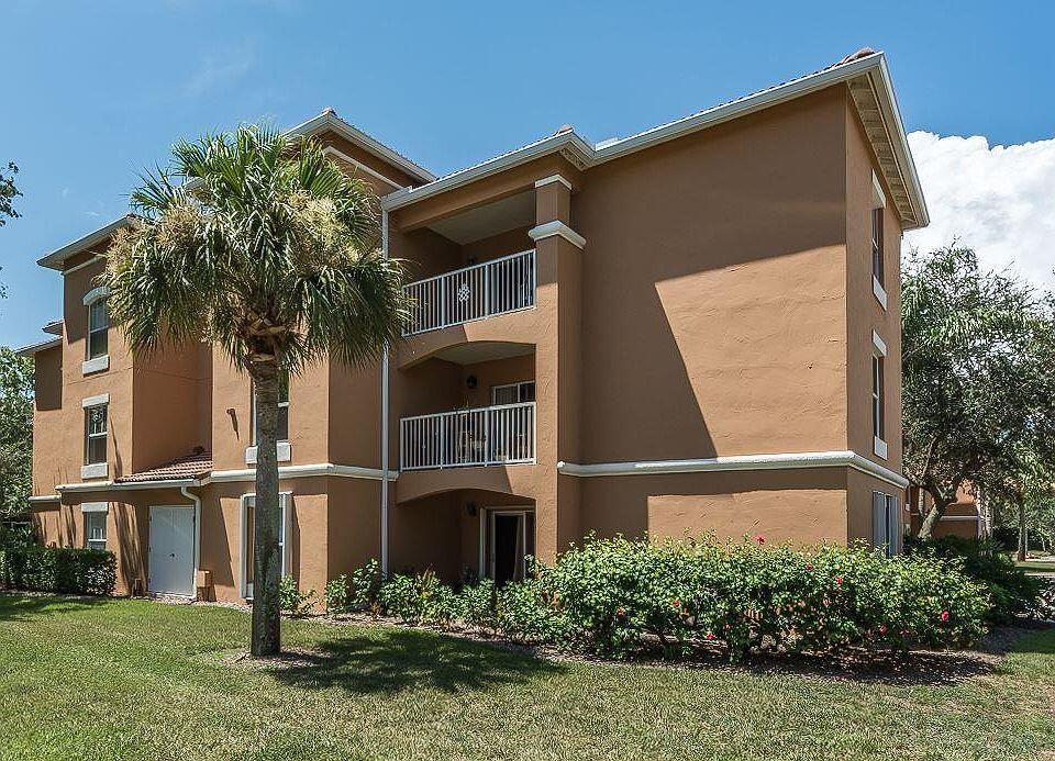 5080 Fairways Circle, Unit G202 Vero Beach, FL 32967 - Photo 2 of 9 IMG_2018