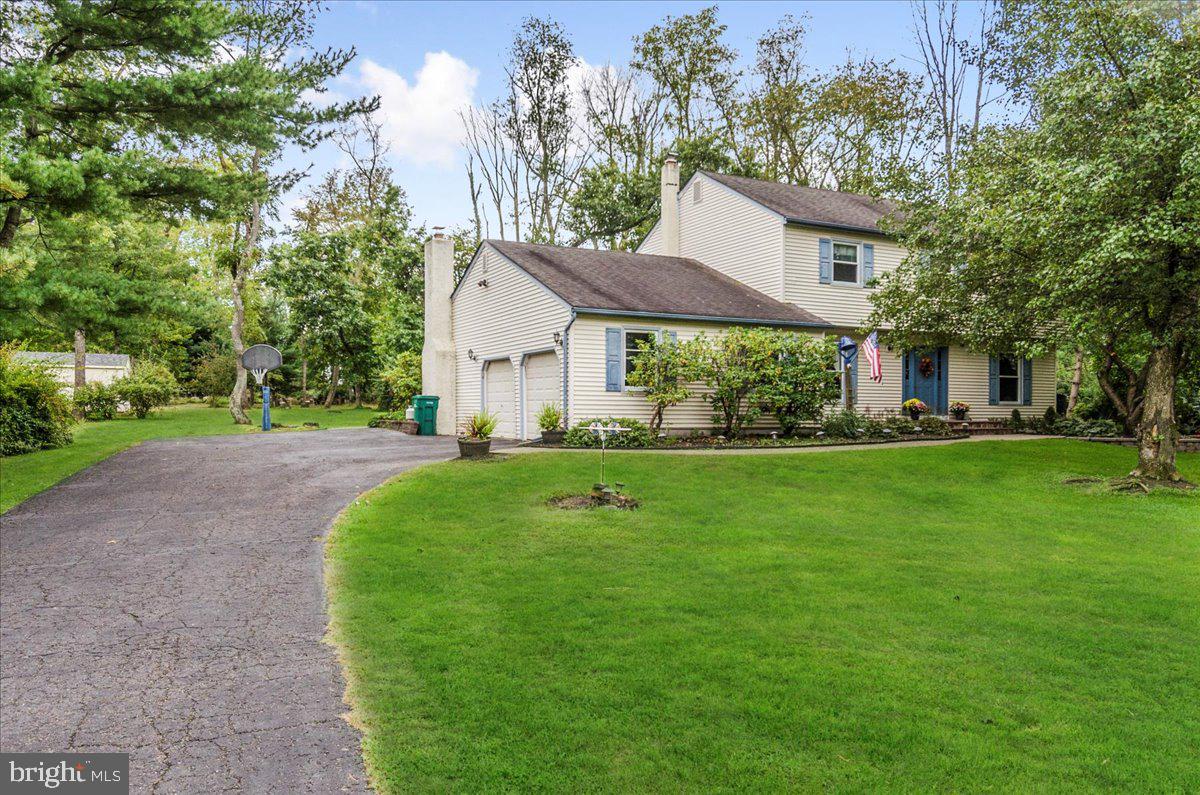 5926 Corrigan Road Doylestown, PA 18902 - Photo 2 of 31 Gallery Image 2