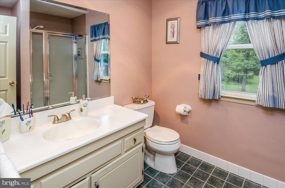 5926 Corrigan Road Doylestown, PA 18902 - Photo 17 of 31 Gallery Image 17