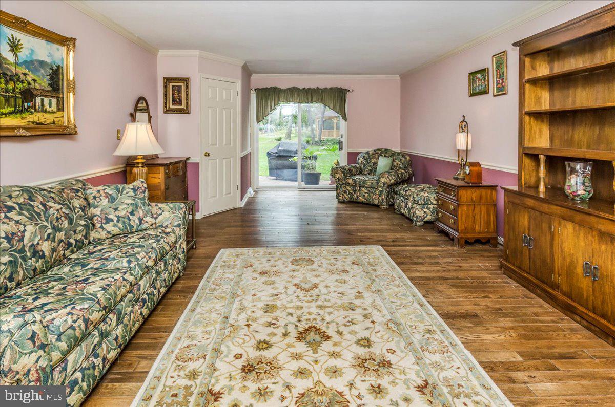 5926 Corrigan Road Doylestown, PA 18902 - Photo 6 of 31 Gallery Image 6