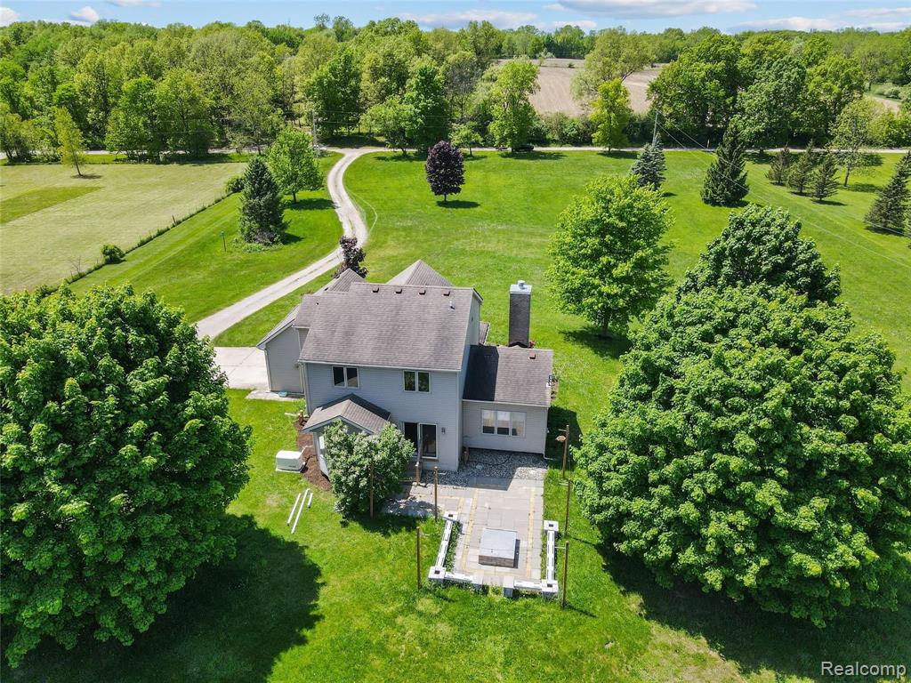 7304 Sanford Road Howell, MI 48855 - Photo 32 of 40