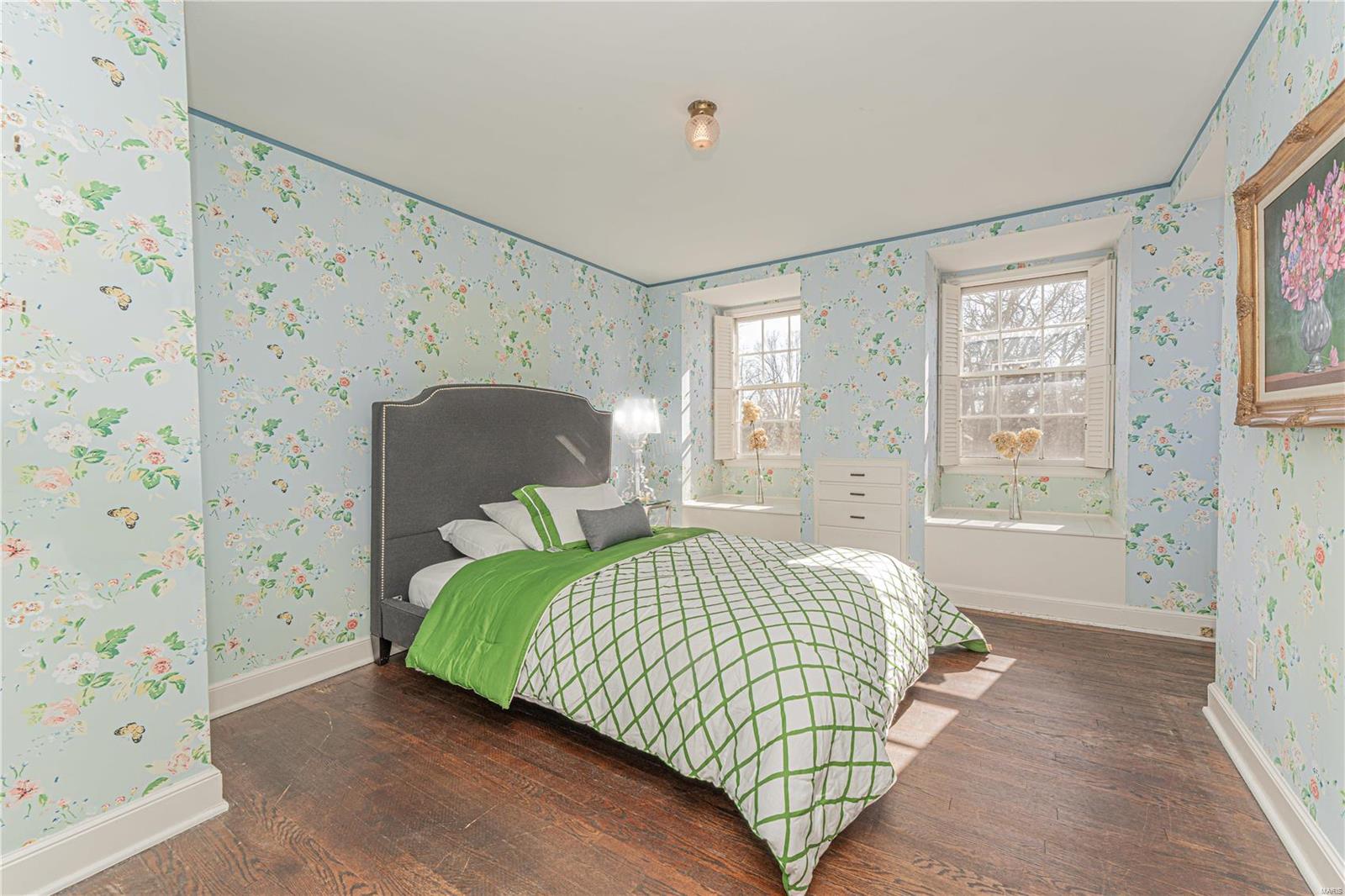 9559 Litzsinger Road Ladue, MO 63124 - Photo 35 of 41 Gallery Image 35