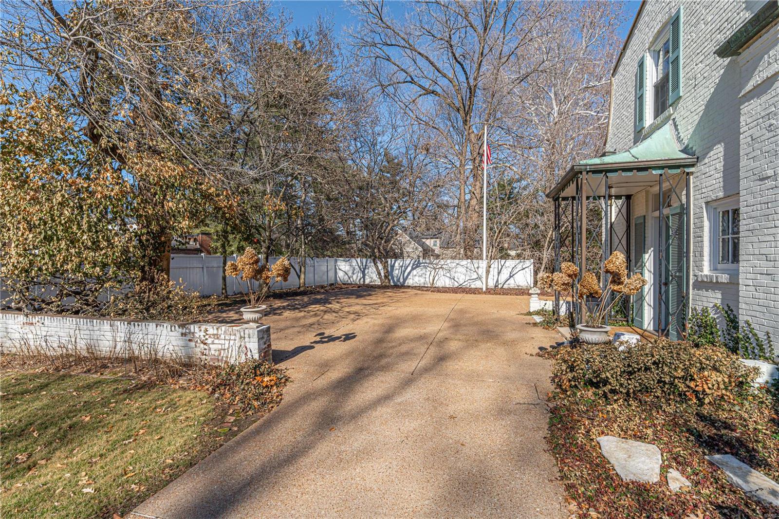 9559 Litzsinger Road Ladue, MO 63124 - Photo 4 of 41 Gallery Image 4