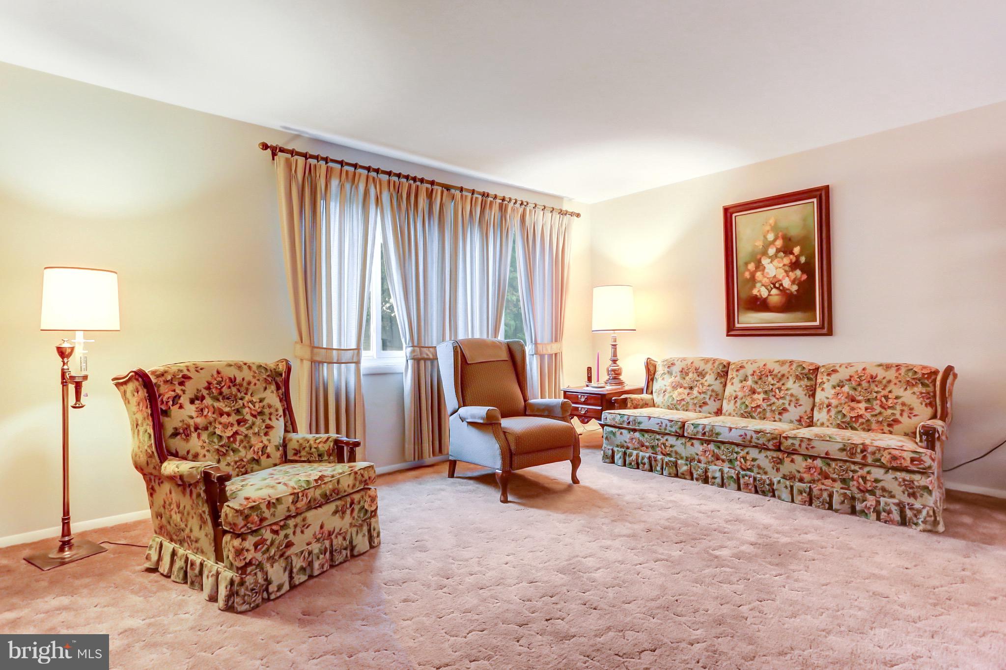 541 Blanchester Road Harrisburg, PA 17112 - Photo 4 of 21 Gallery Image 4