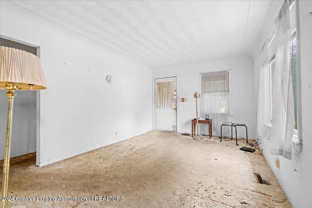 1331 West Miller Road Lansing, MI 48911 - Photo 2 of 15 24-Media Jett - 24