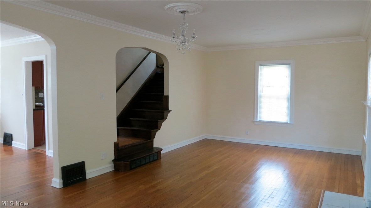 2508 Princeton Road Cleveland, OH 44118 - Photo 3 of 20 Gallery Image 3