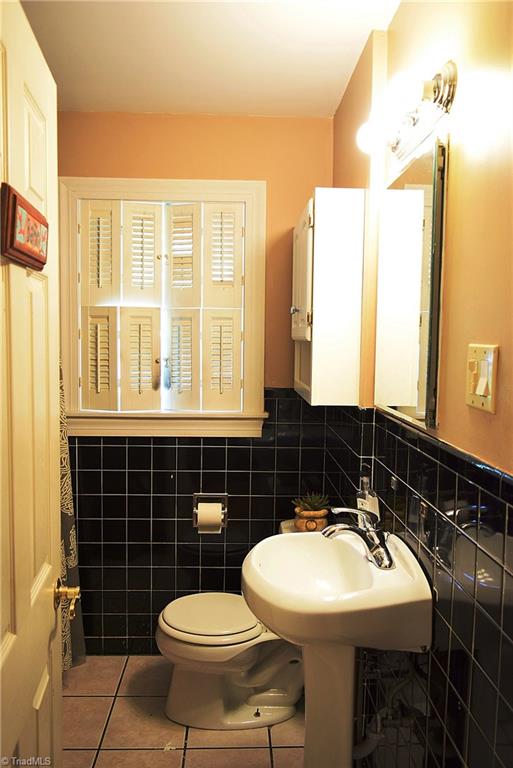 3265 Nottingham Road Winston-Salem, NC 27104 - Photo 18 of 29 Gallery Image 18