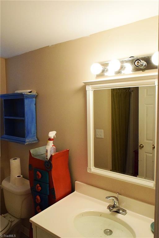 3265 Nottingham Road Winston-Salem, NC 27104 - Photo 23 of 29 Gallery Image 23