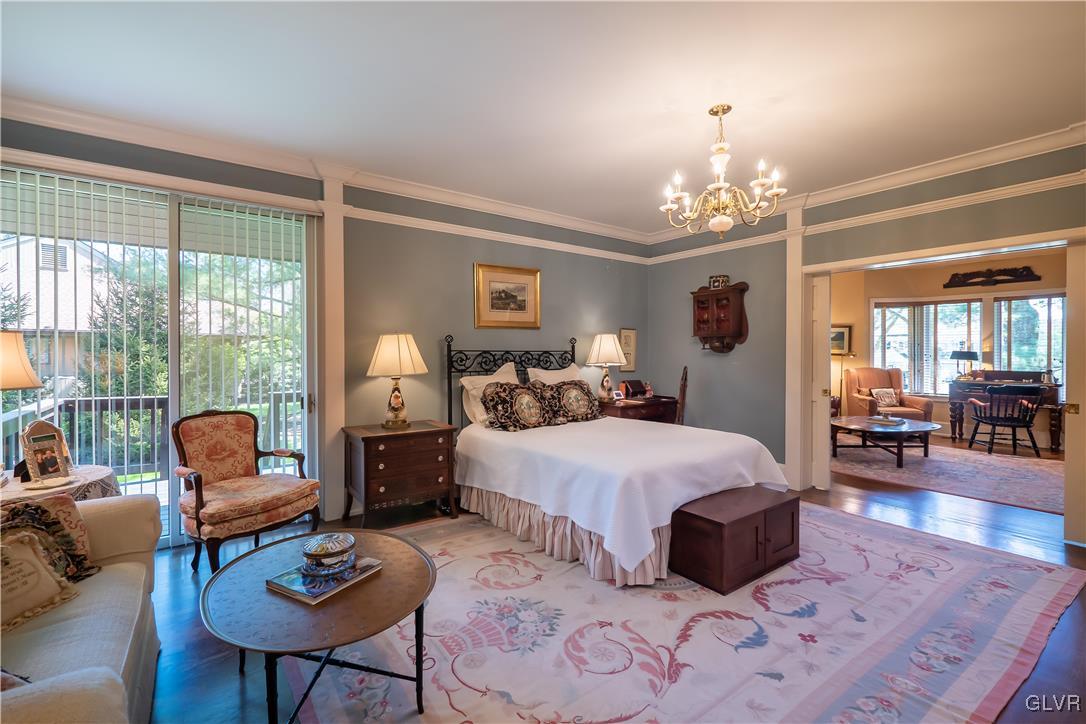 1556 Saucon Valley Road Bethlehem, PA 18015 - Photo 22 of 39 Owner's suite