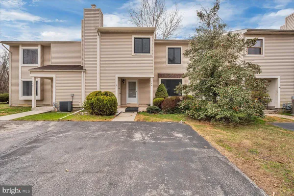 $369,000 | 144 Briar Court, Marlton, NJ 08053