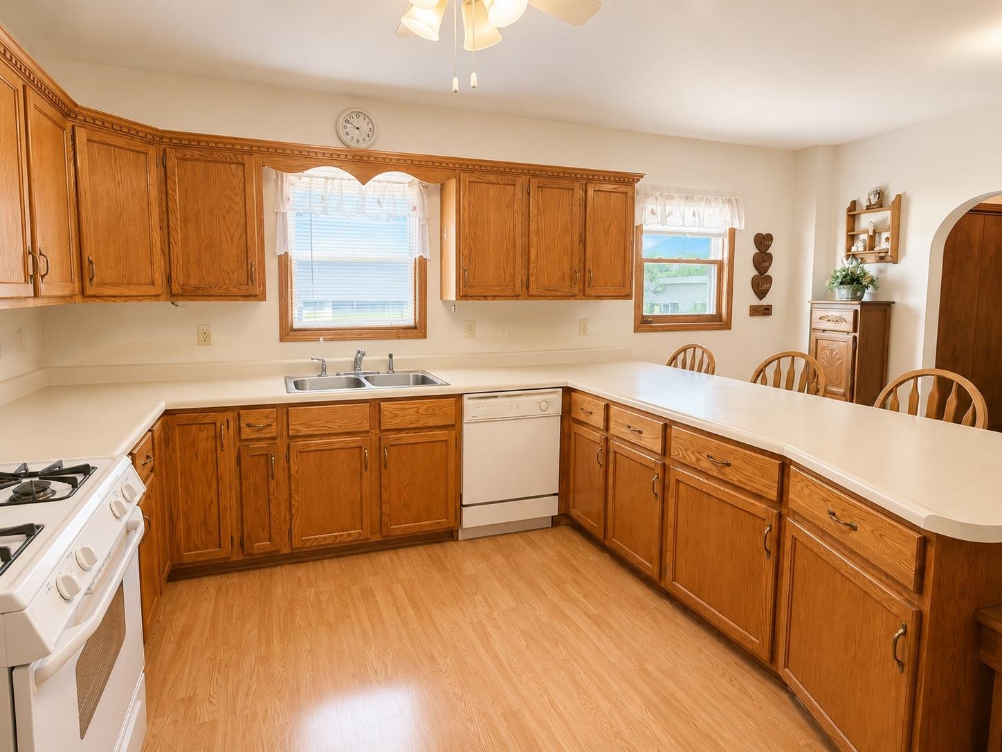 15251 West Coffman Road Forreston, IL 61030 - Photo 4 of 28