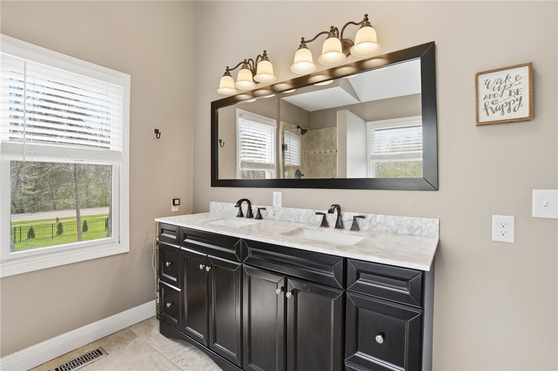 30 Lakeside Drive Springboro, OH 45066 - Photo 11 of 38