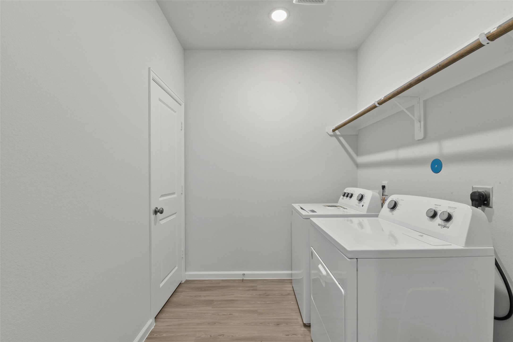 20811 Adventure Way Porter, TX 77365 - Photo 27 of 28 a utility room with dryer and washer