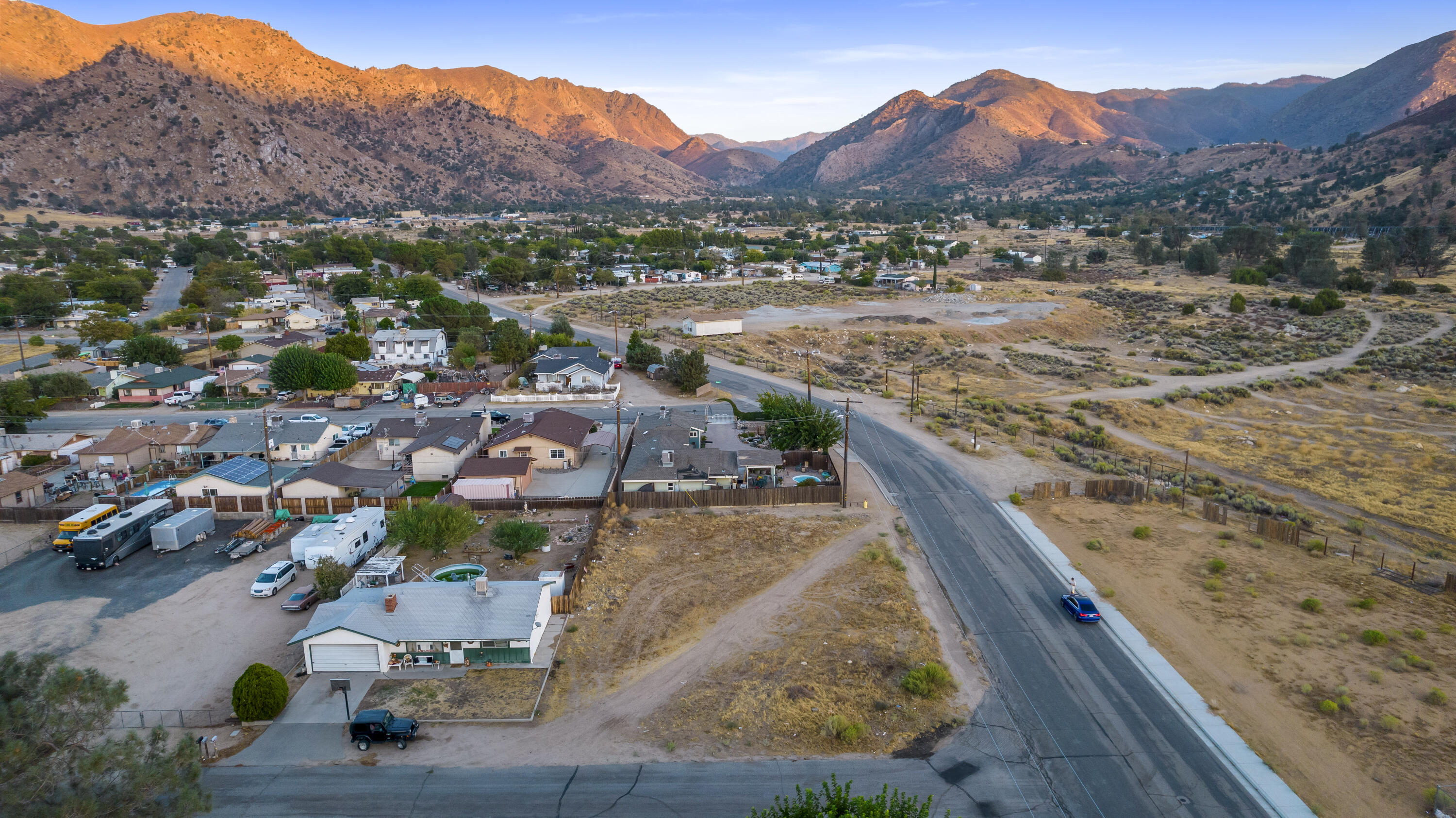 Flower Street Mountain Mesa, CA 93240 - Photo 5 of 10 a view of a house with a mountain
