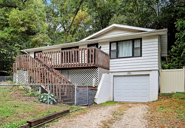 $223,000 | 5703 Fox Lake Road, McHenry, IL 60051