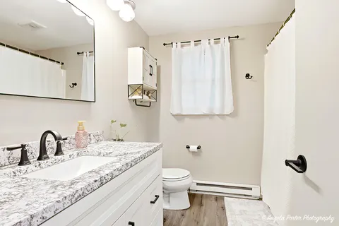 $223,000 | 5703 Fox Lake Road, McHenry, IL 60051