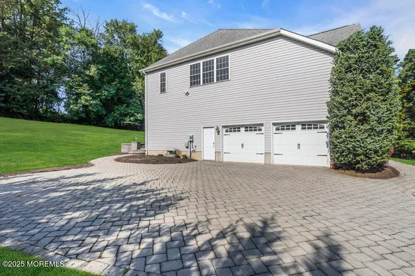 $1,275,000 | 22 Forest Lane, Monroe Township, NJ 08831
