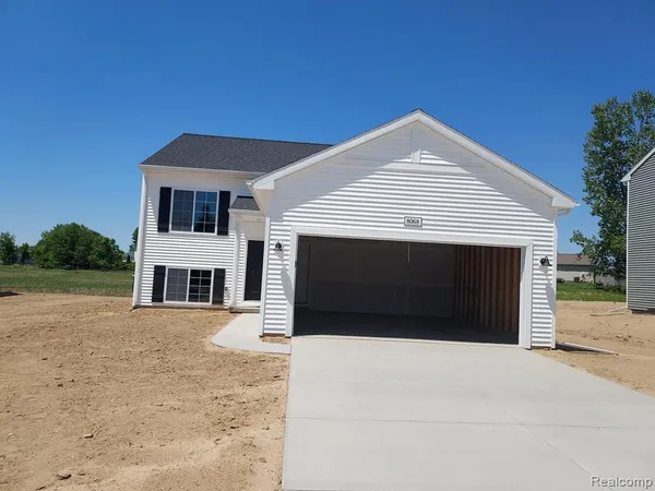 $364,000 | 8068 Moonlight Creek Lane, Fowlerville, MI 48836