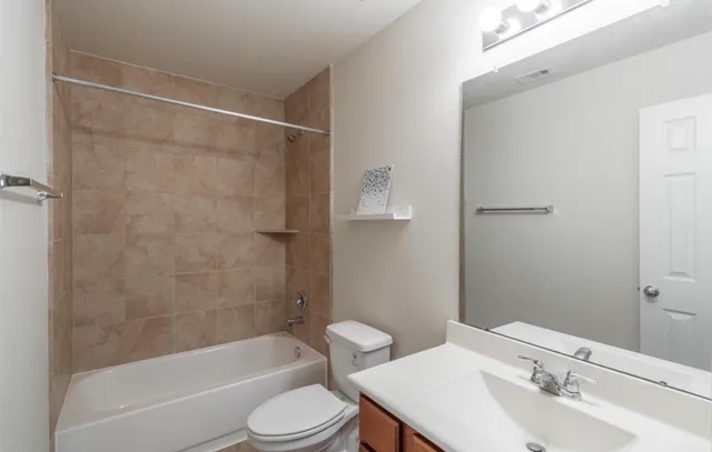 $2,200 | 7338 Autumn Sun Drive, Houston, TX 77083