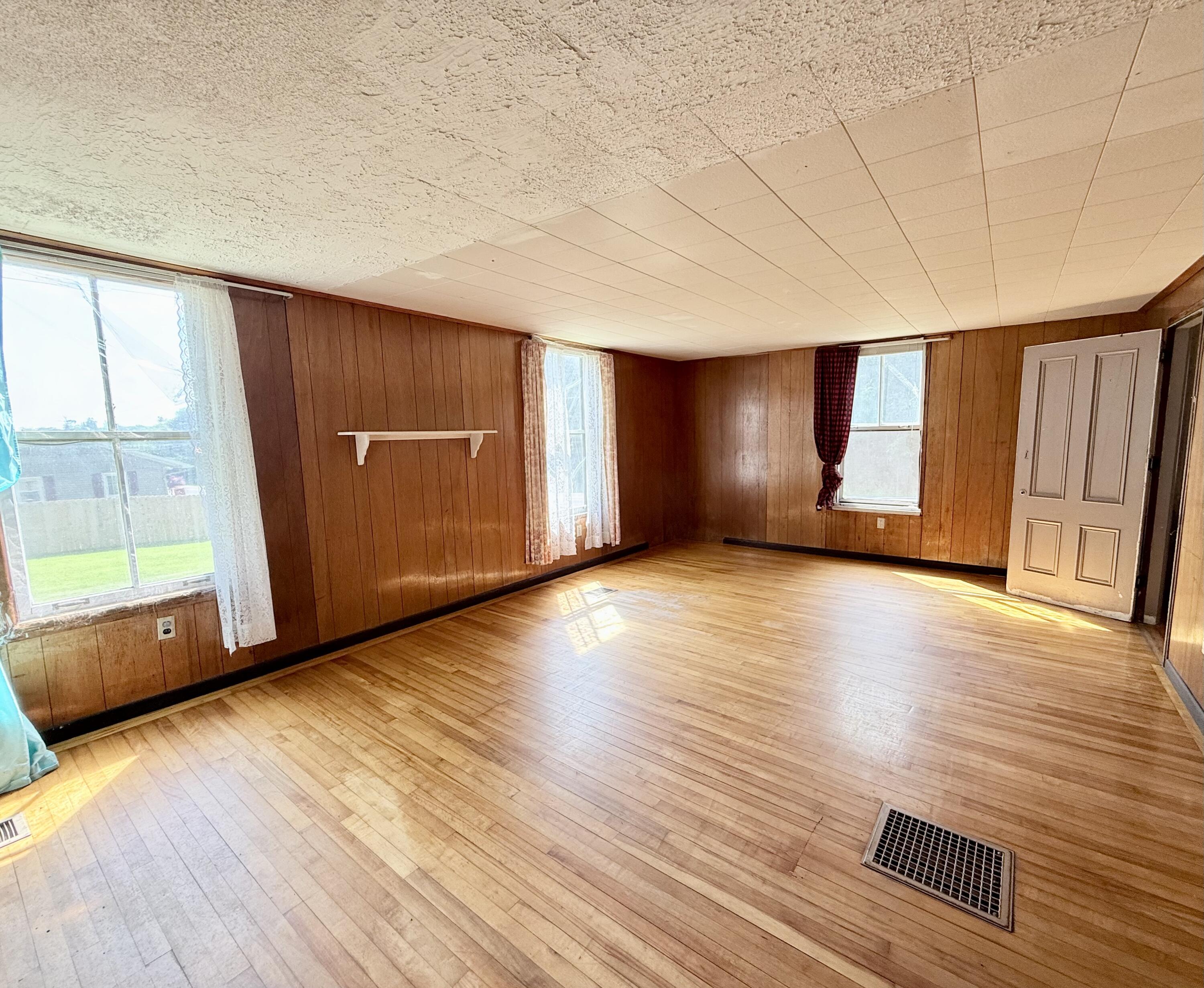 1458 State Rte 3 Morrisonville, NY 12962 - Photo 2 of 16 Gallery Image 2