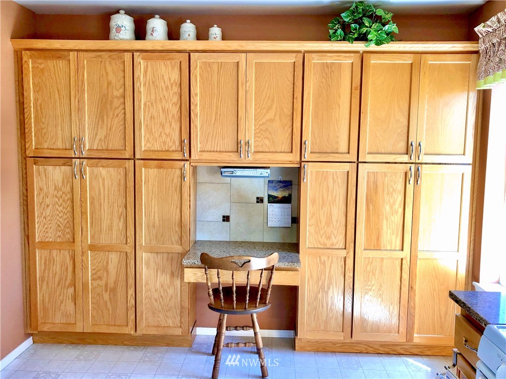 2101 Riley Road Mount Vernon, WA 98274 - Photo 11 of 26 Gallery Image 11