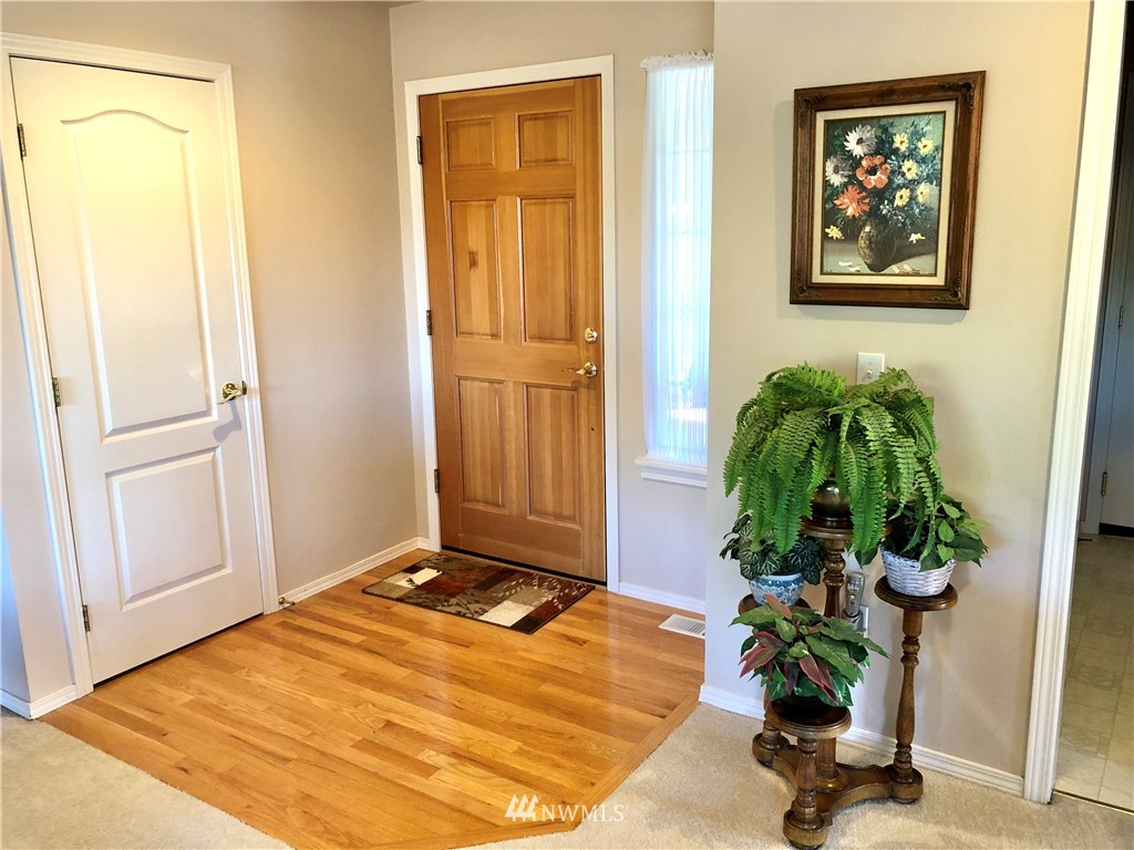2101 Riley Road Mount Vernon, WA 98274 - Photo 4 of 26 Gallery Image 4