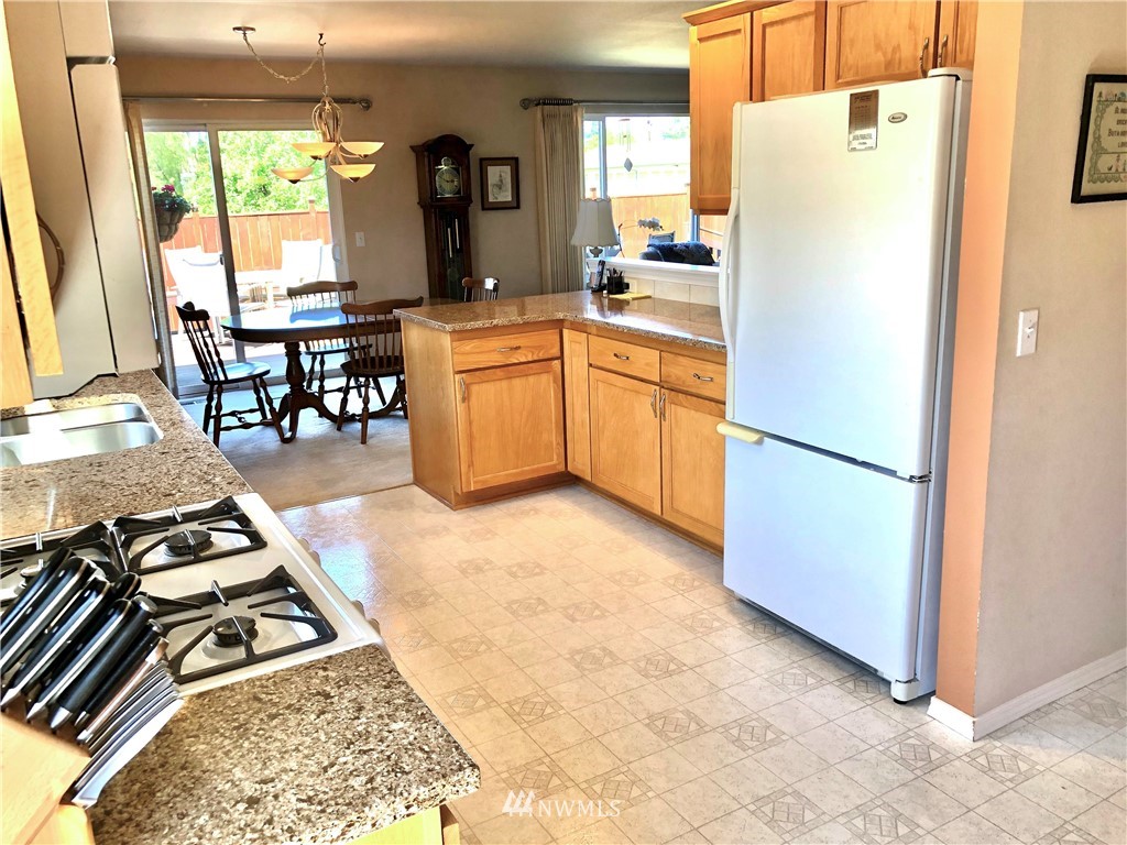 2101 Riley Road Mount Vernon, WA 98274 - Photo 10 of 26 Gallery Image 10