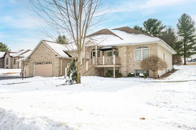 $429,000 | 1628 Michigan Avenue, Wisconsin Dells, WI 53965