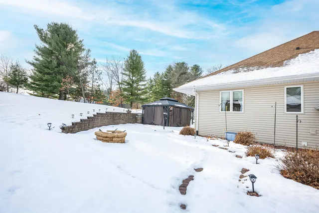 $429,000 | 1628 Michigan Avenue, Wisconsin Dells, WI 53965