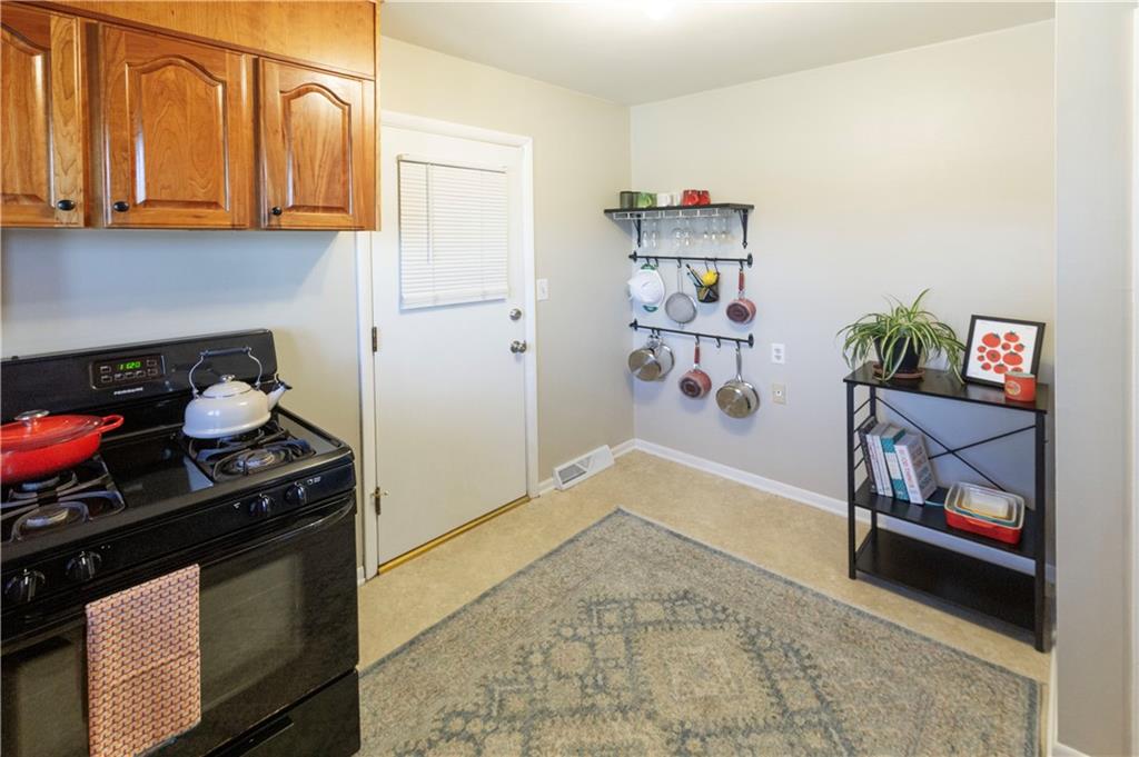 3505 Ruysser Road Kansas City, MO 64137 - Photo 16 of 33