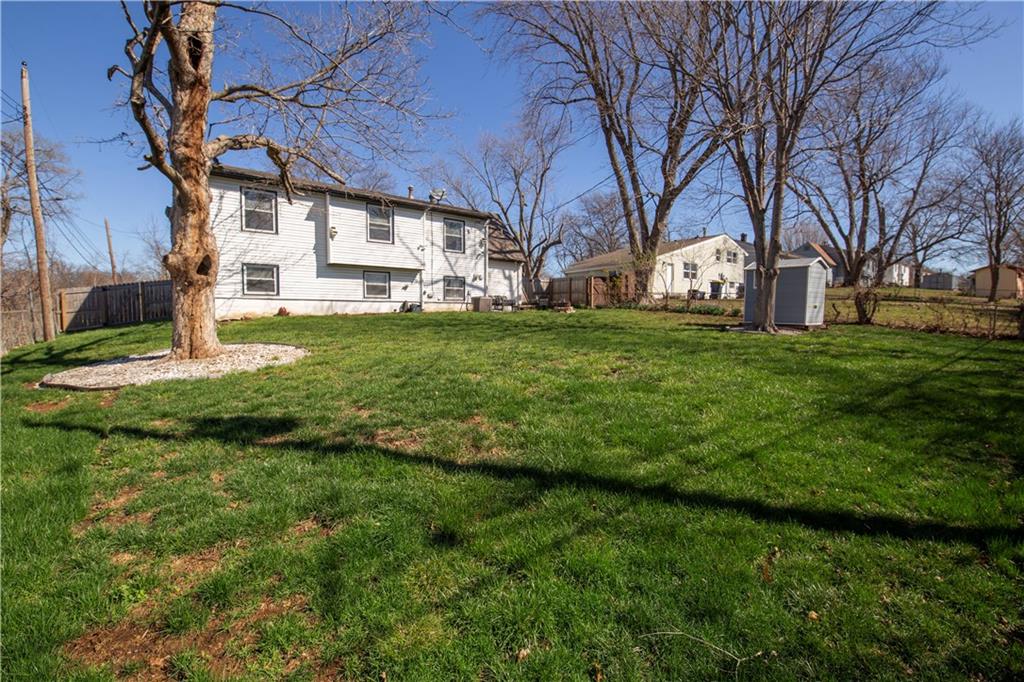 3505 Ruysser Road Kansas City, MO 64137 - Photo 27 of 33