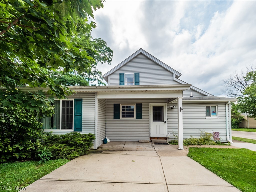 7051 Ridge Road Cleveland, OH 44129 - Photo 1 of 31 Gallery Image 1