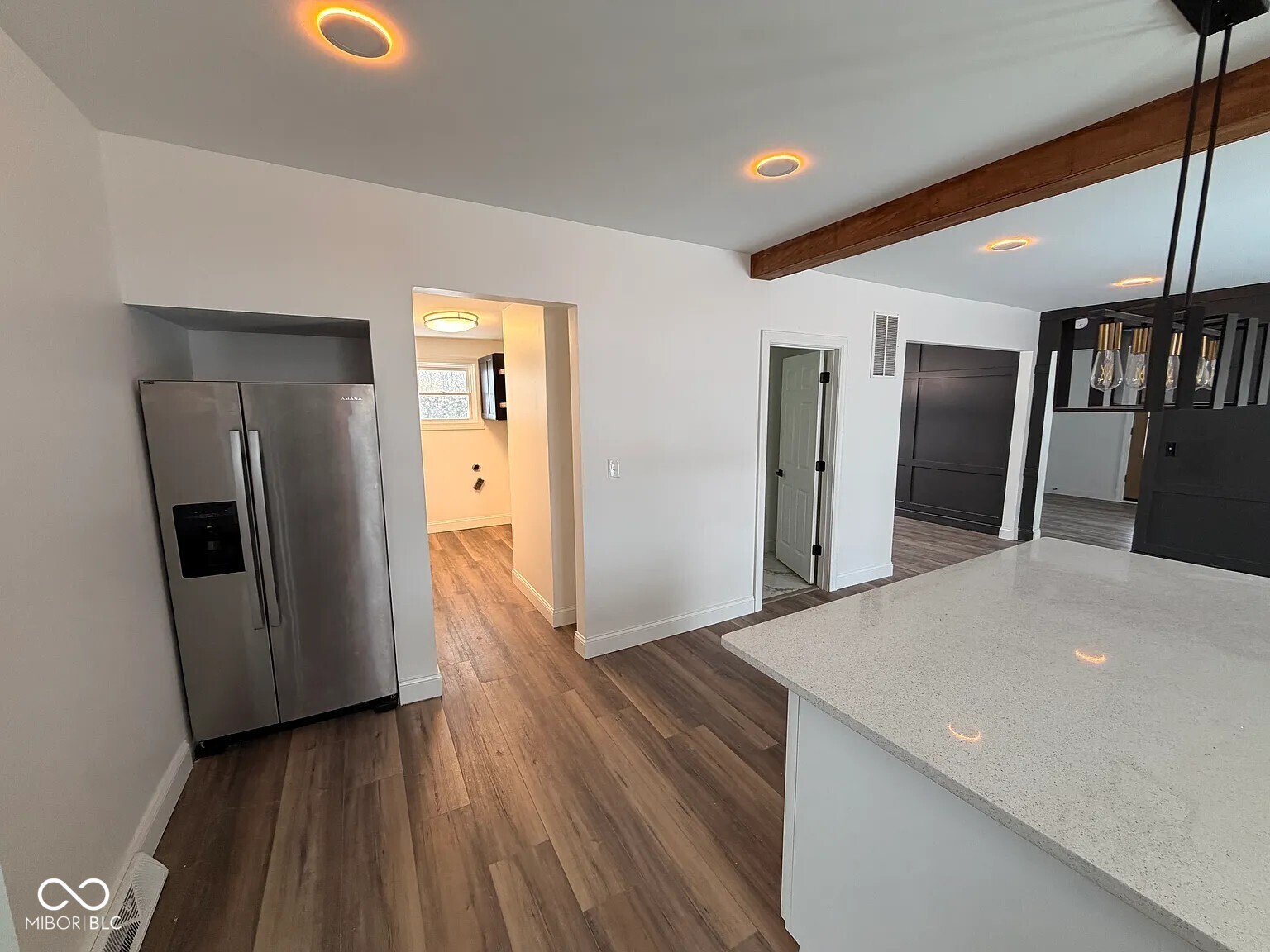 4210 South Post Road Indianapolis, IN 46239 - Photo 5 of 17