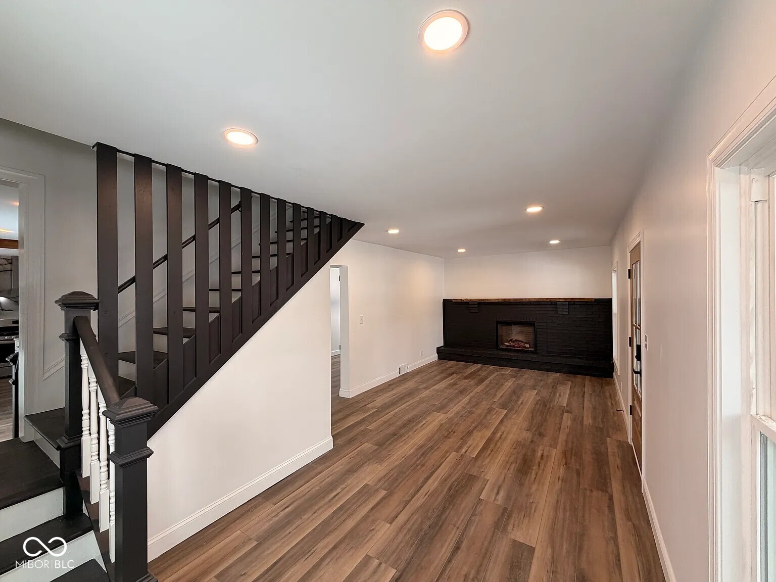 4210 South Post Road Indianapolis, IN 46239 - Photo 6 of 17