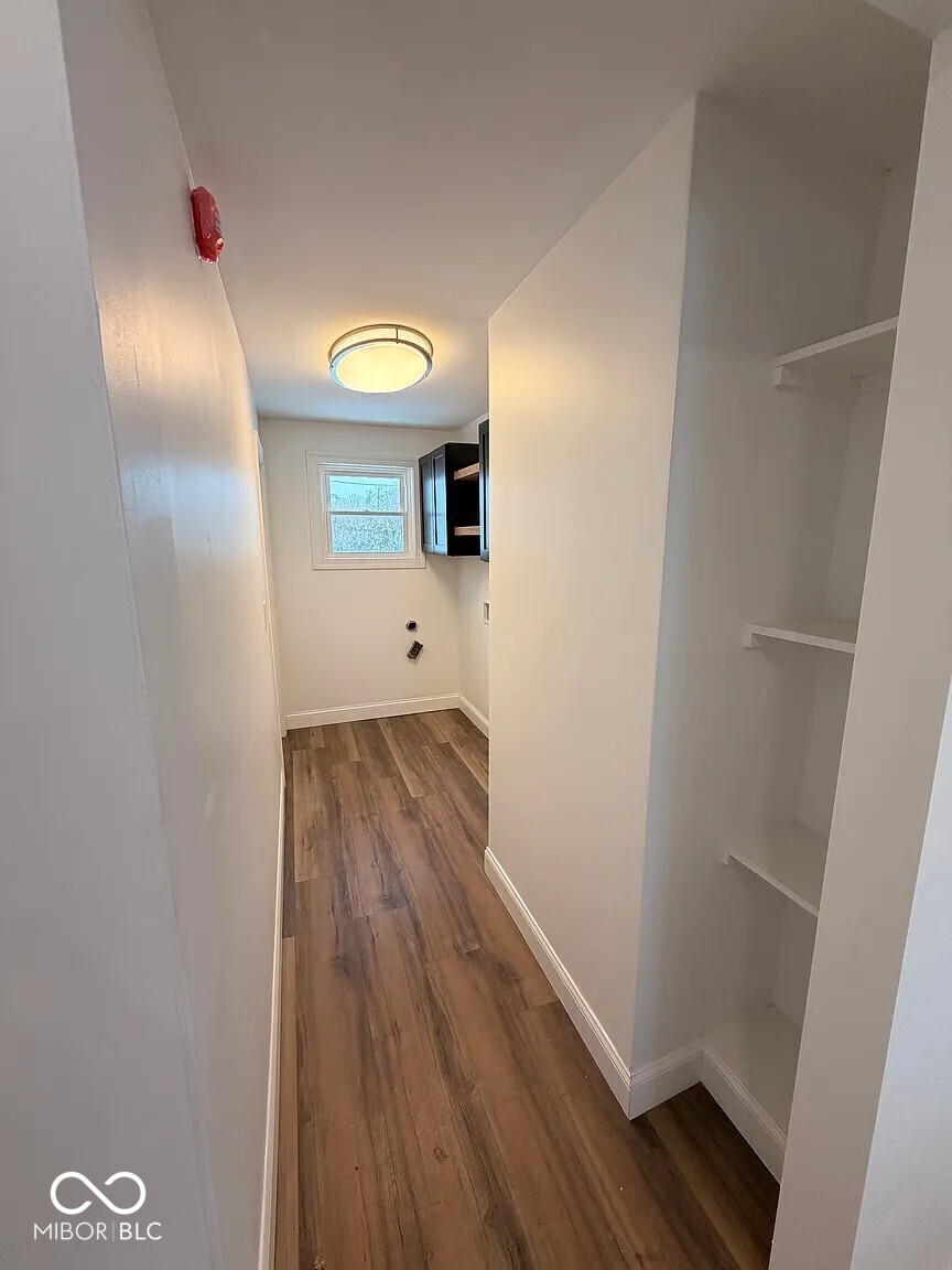 4210 South Post Road Indianapolis, IN 46239 - Photo 7 of 17