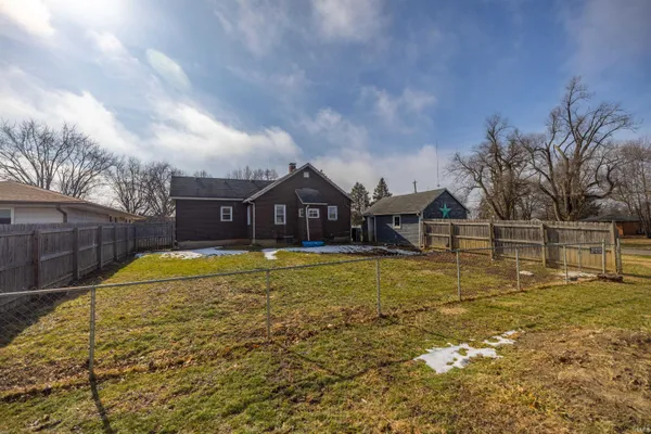 $155,000 | 1204 East 26th Street, Muncie, IN 47302