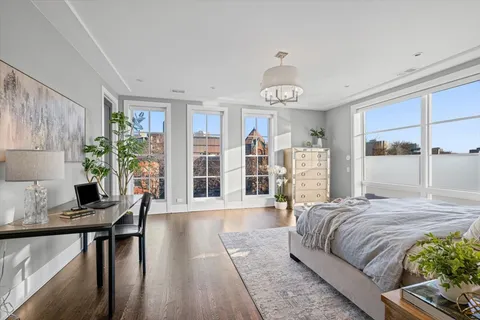 $1,499,000 | 3438 North Elaine Place, Unit PH, Chicago, IL 60657