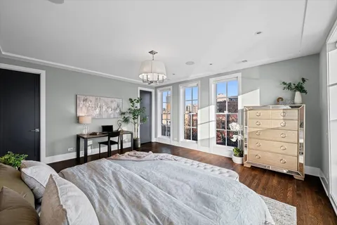 $1,499,000 | 3438 North Elaine Place, Unit PH, Chicago, IL 60657