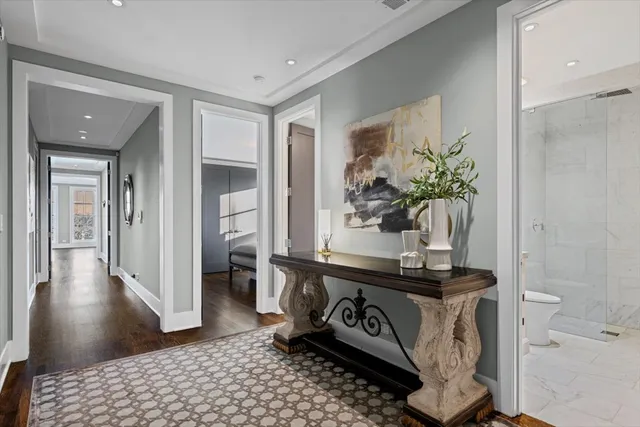 $1,499,000 | 3438 North Elaine Place, Unit PH, Chicago, IL 60657