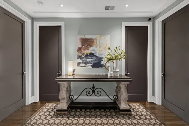 $1,499,000 | 3438 North Elaine Place, Unit PH, Chicago, IL 60657