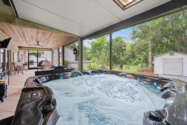 $1,075,000 | 10771 154th Road North, Jupiter, FL 33478